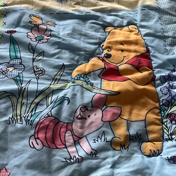 Winnie The Pooh crib quilt - Picture 2 of 4